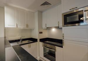 Dukes The Palm, A Royal Hideaway Hotel,Jumeirah>>Dubai,5 star