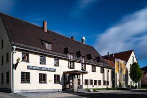 Hotel & Gasthof Lowen,Baden-Württemberg>>Neu-Ulm,4 star