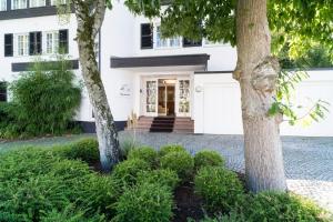 Hotel Villa Im Park,Dusseldorf International Airport>>Dusseldorf,3 star