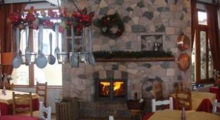 To Balcony Tis Agorianis,Central Greece>>Arachova,2 star