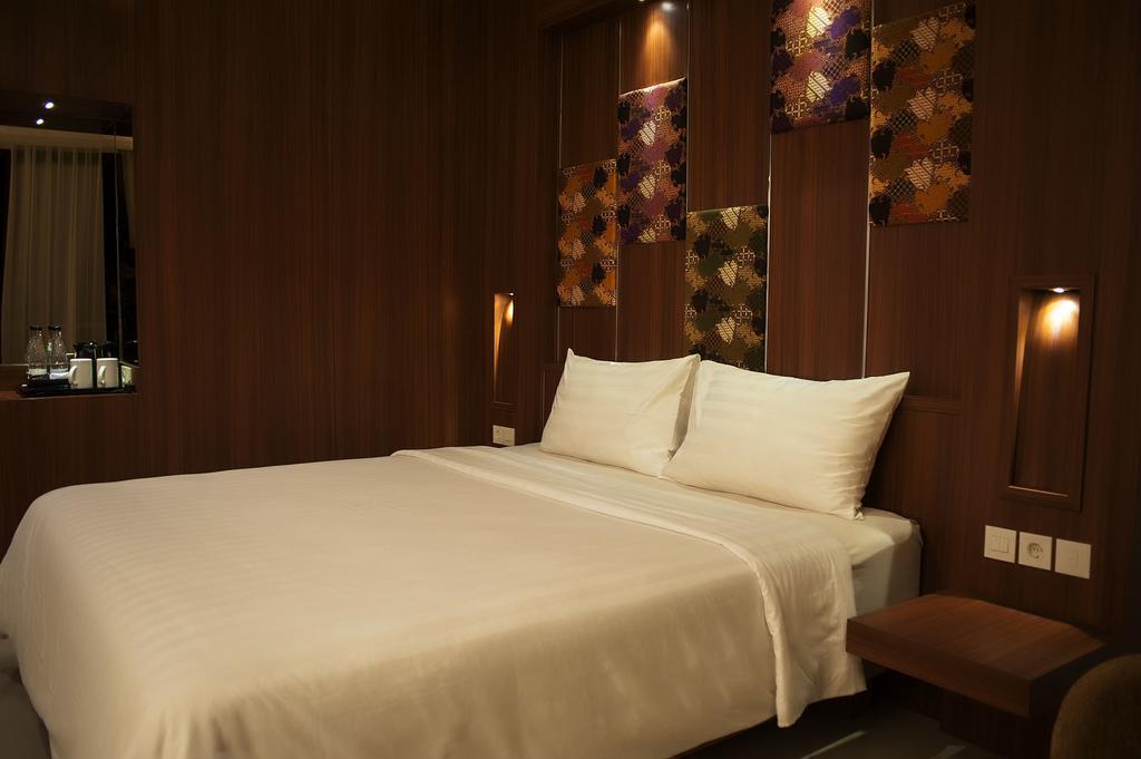 anugrah hotel