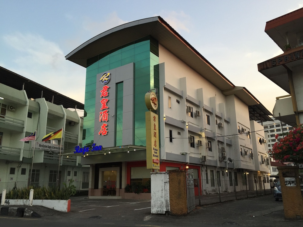 raja inn hotel