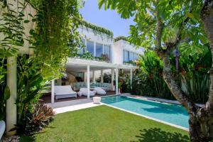 eden the residence at the sea seminyak