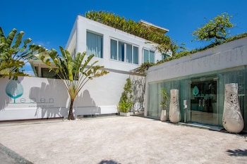 eden the residence at the sea seminyak