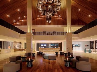 Pullman Danang Beach Resort,Ngu Hành Son>>Da Nang,5 star