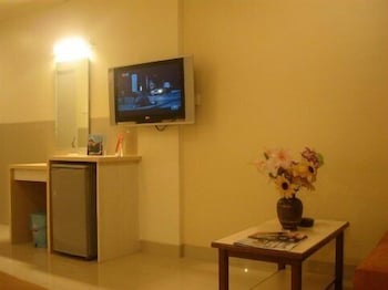 host inn mumbai airport