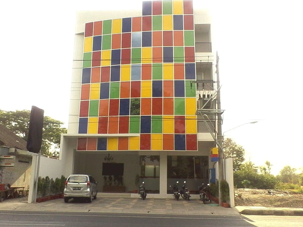 sarila hotel sukoharjo