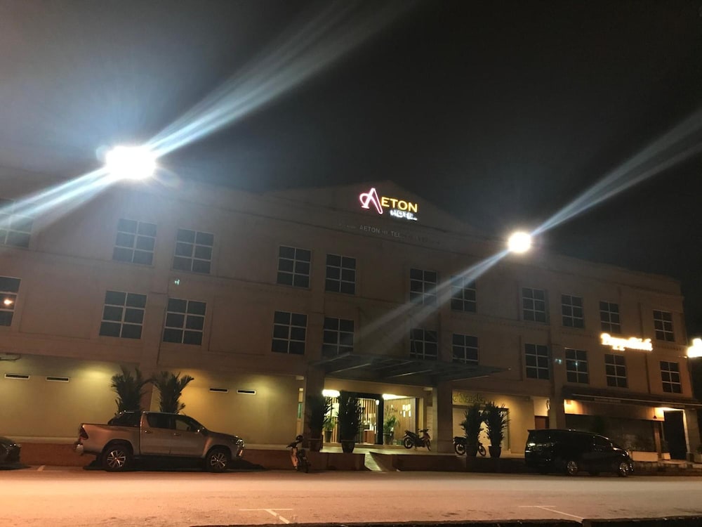 aeton hotel