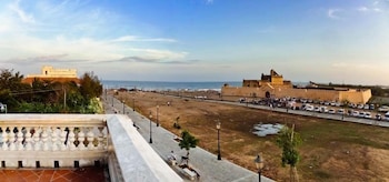 the bungalow on the beach tranquebar
