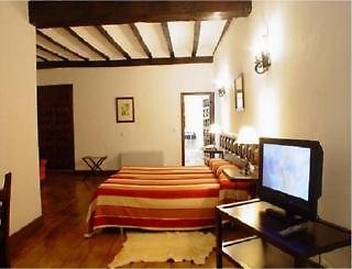 Nuevo Arlanza,Covarrubias>>Burgos,3 star