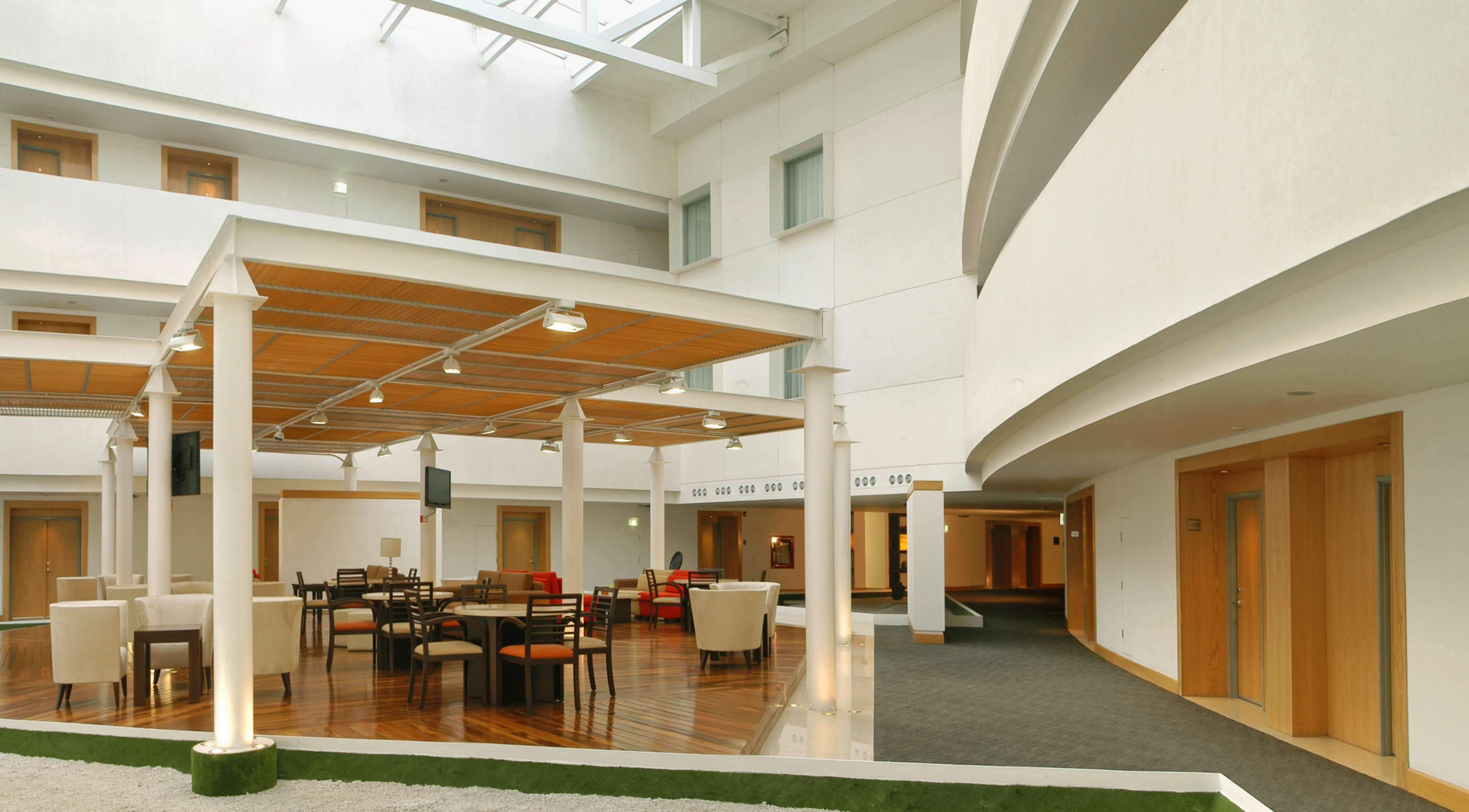 nh collection mexico city airport t2