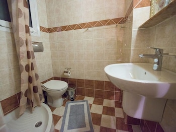 Hotel Atlanta,Western Greece>>Patras,2 star