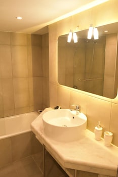 Hotel Atlanta,Western Greece>>Patras,2 star