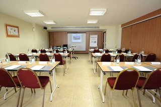 travelodge alicante puerto