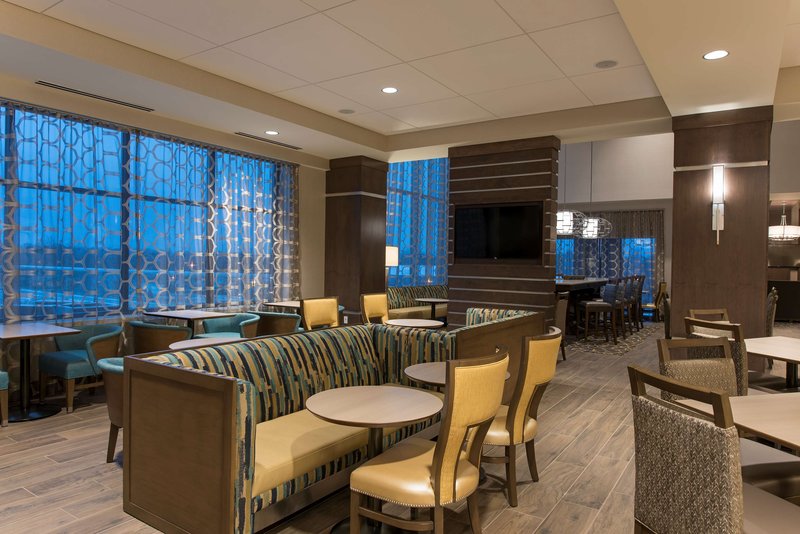 hampton inn and suites grand rapids downtown