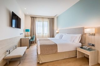 occidental sevilla viapol