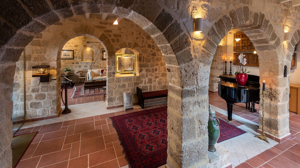 rhodes