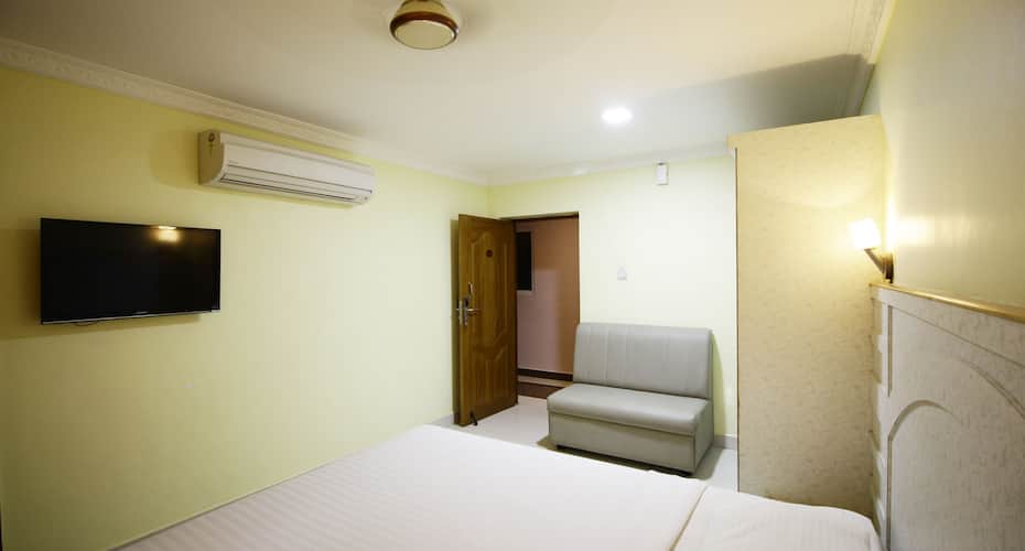 hariharan residency