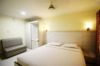 Hariharan Residency,Pallavaram>>Chennai,2 star