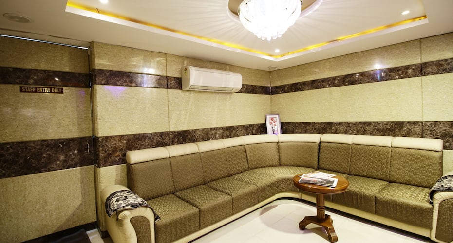 hariharan residency