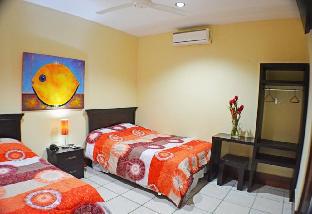 Hotel Plaza Cosiguina,Chinandega Department>>Chinandega,3 star