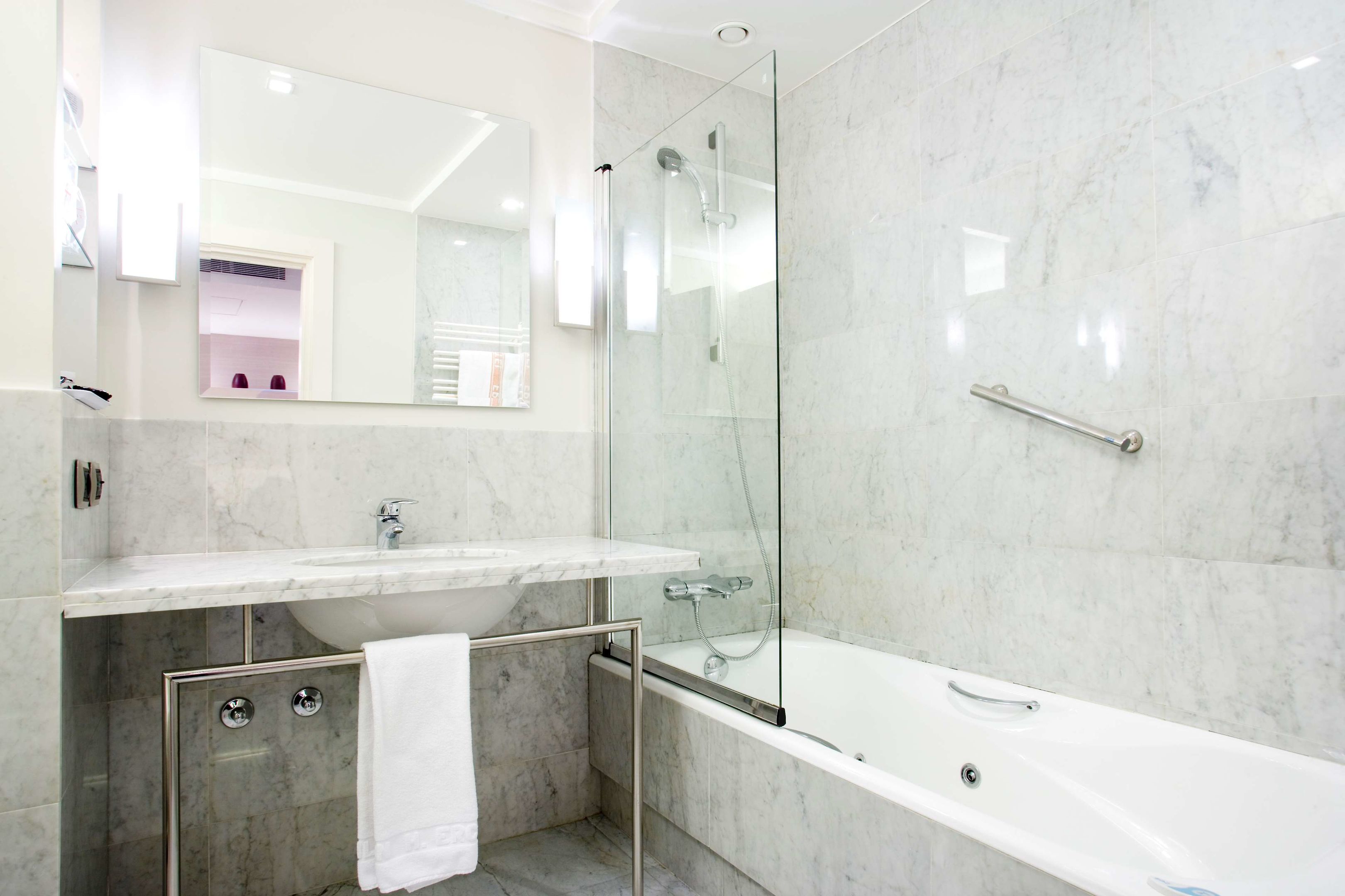 hotel ercilla de bilbao autograph collection