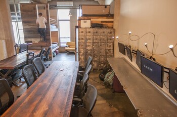 podshare hostel