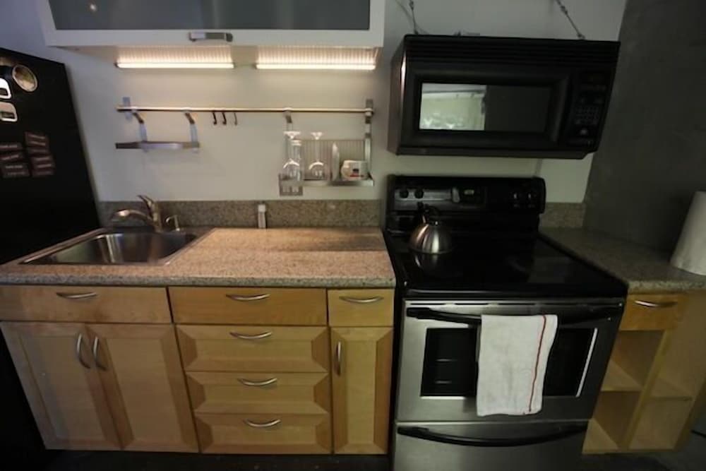 podshare hostel