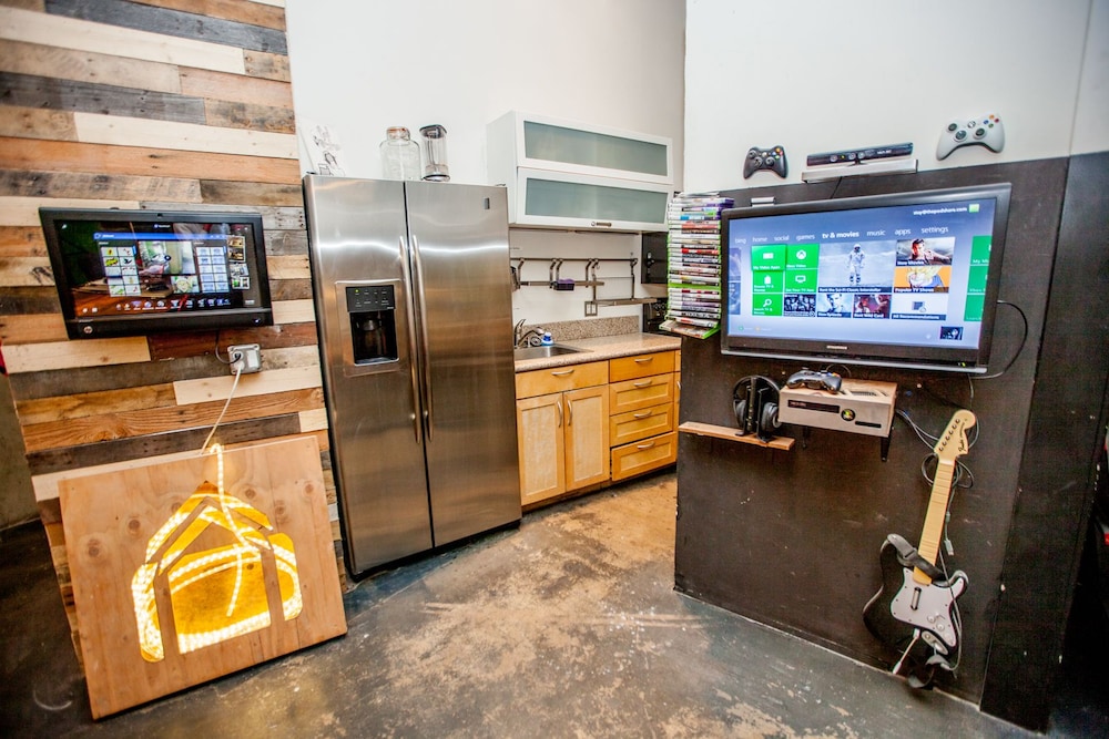 podshare hostel