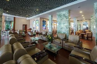 smiling hotel