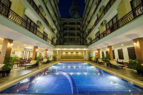 smiling hotel