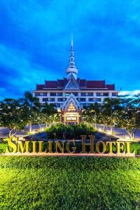 smiling hotel