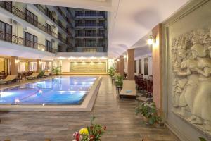 smiling hotel
