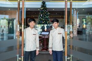 smiling hotel
