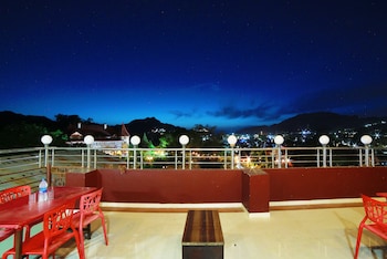 hotel abu grand