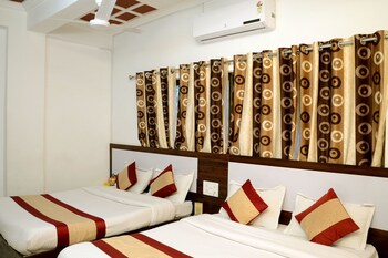 hotel abu grand