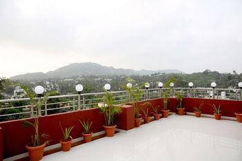 hotel abu grand
