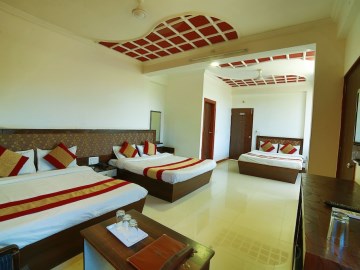hotel abu grand