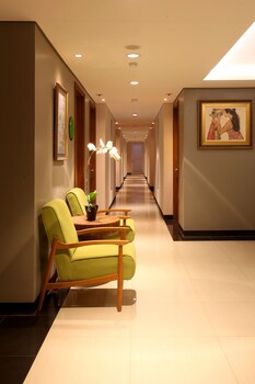 ivory hotel bandung