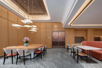 hilton garden inn beijing asian games village