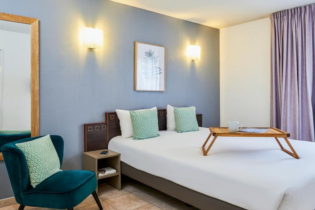 Hilton Garden Inn Jinghe County,,4 star