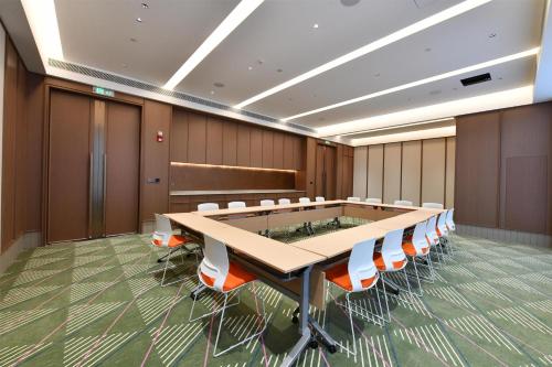 hilton garden inn zhoukou chuanhui