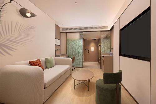 hilton garden inn chengdu huaxi wuhou shrine