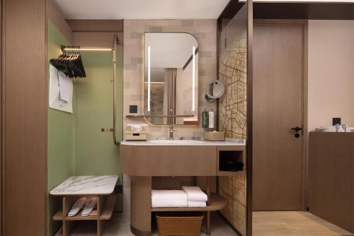 hilton garden inn chengdu huaxi wuhou shrine
