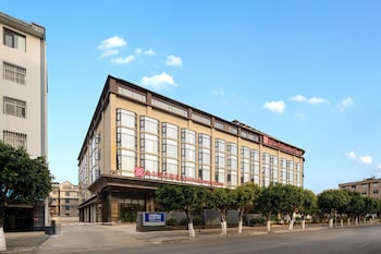 hilton garden inn dali erhai park