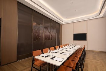 hilton garden inn dali erhai park