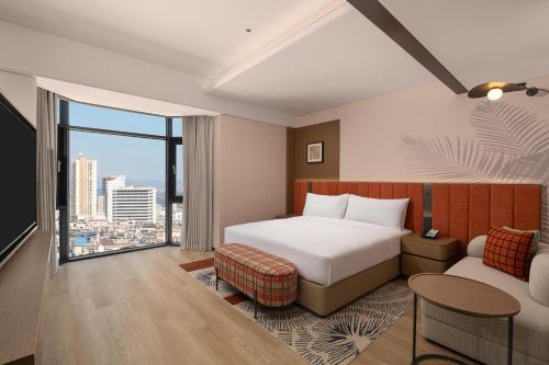 hilton garden inn dali erhai park