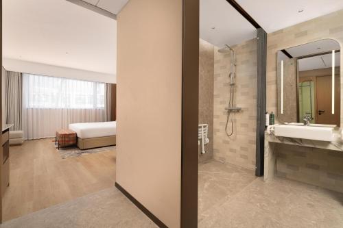 hilton garden inn dali erhai park