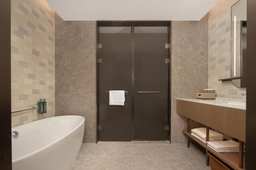 hilton garden inn dali erhai park