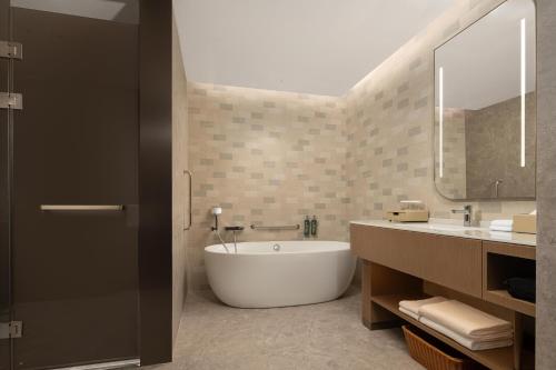 hilton garden inn dali erhai park